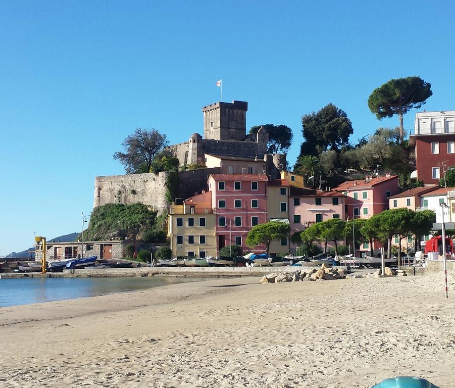 Locanda Del Sole Nero Сан-Таренцо Экстерьер фото